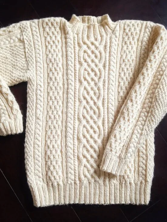 Women's 100% Wool Handknitted Cable Knit Fisherman Sweater, M - Picture 2 of 3